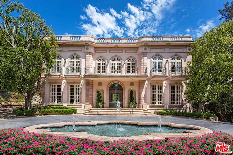 110 N Mapleton Los Angeles, CA 90077