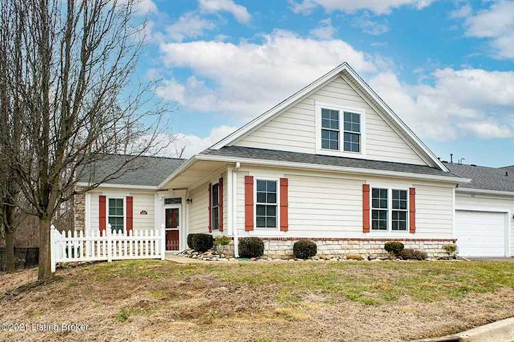 4327 Pinnacle View Pl Louisville, KY 40272