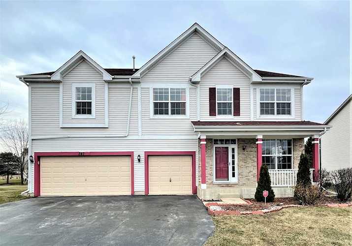 347 W Biros Ln Round Lake, IL 60073