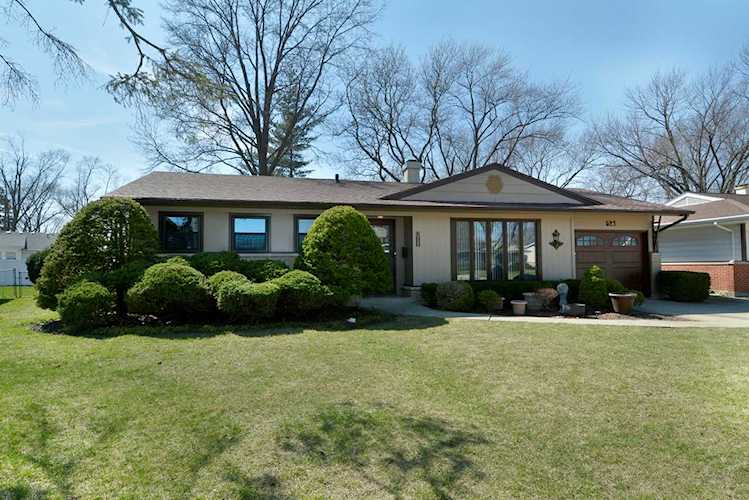 523 Edgewood Ln Elk Grove Village, IL 60007