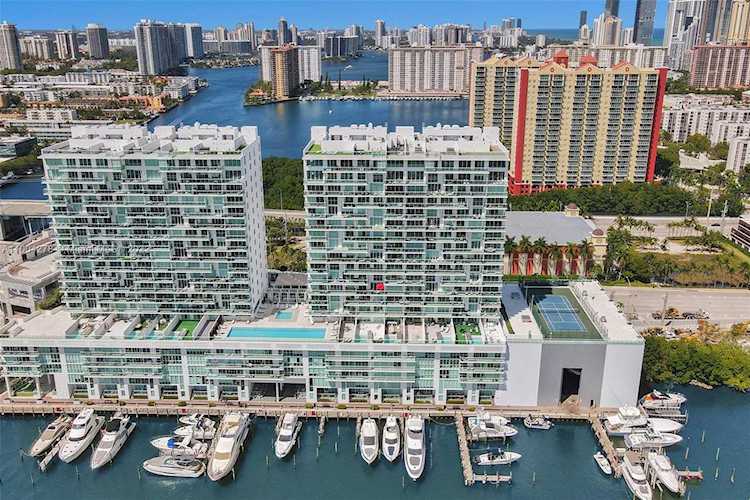 400 Sunny Isles Blvd #PH-03 Sunny Isles Beach, FL 33160