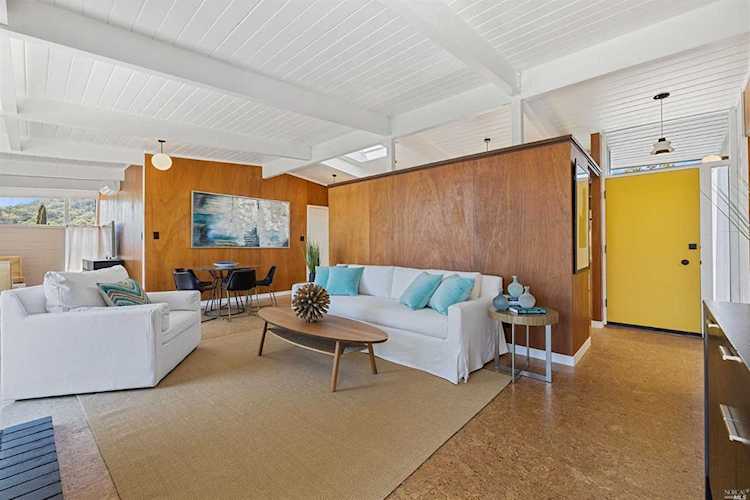 780 Las Colindas Road San Rafael, CA 94903