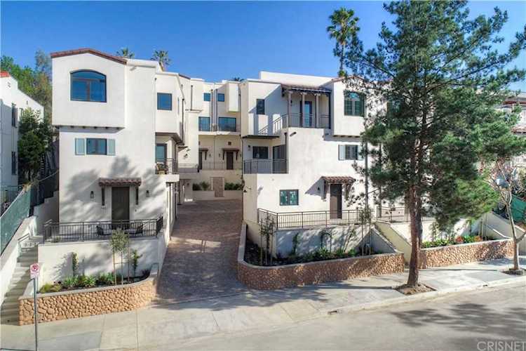 738 N Parkman Avenue Silver Lake, CA 90026