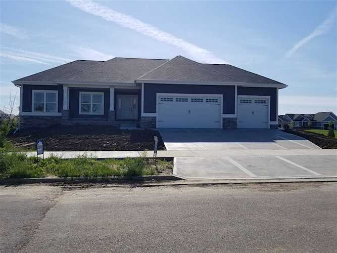 802 Walter Run Waunakee, WI 53597-123