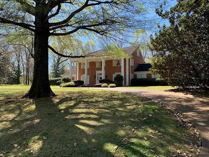 206 St Andrews Oxford, MS 38655