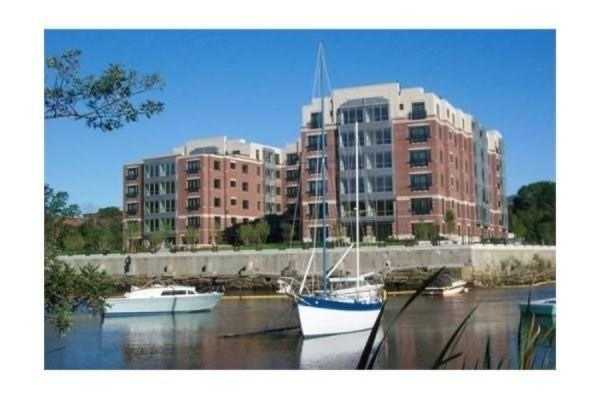 88 Wharf St #606 Milton, MA 02186