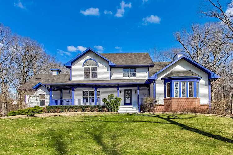 25075 N Saint Marys Rd Mettawa, IL 60048