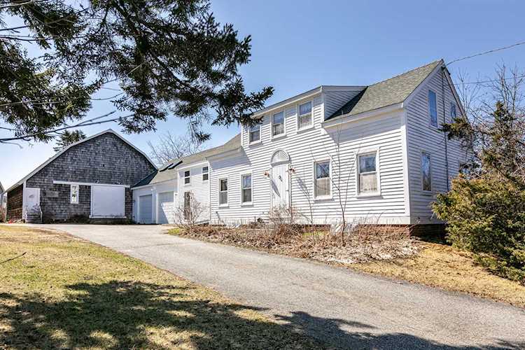 68 Eastman Rd Cape Elizabeth, ME 04107 | MLS 1486054 Photo 1