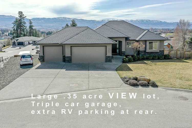 1761 Markham Court Kelowna, BC V1V2W1