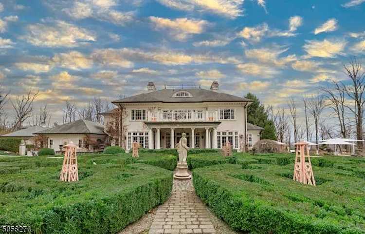 110 Village Rd Harding Twp., NJ 07976