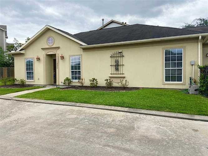 3520 Clearview Circle Houston, TX 77025