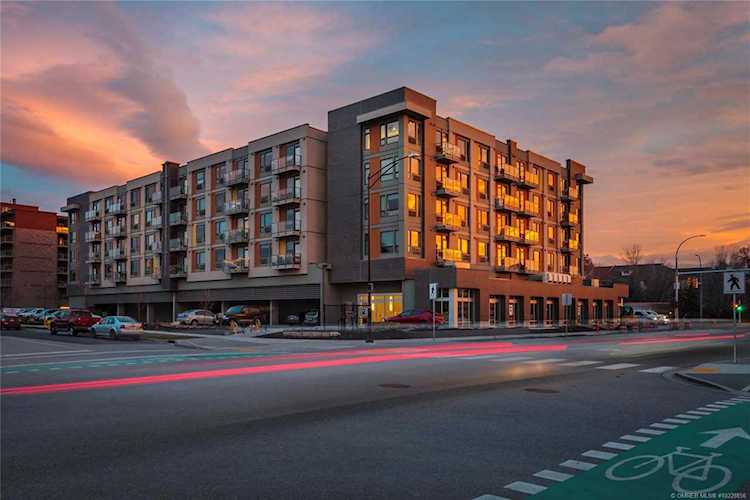 925 Leon Avenue #445 Kelowna, BC V1Y0E5
