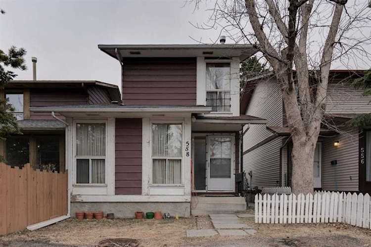558 Whitehill Place NE Calgary, AB T1Y 3G8