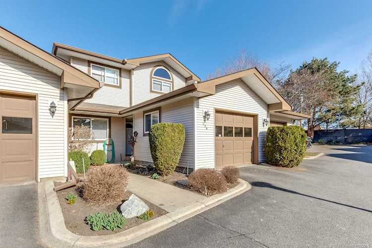 133 Wyndham Crescent Kelowna, BC V1V1Y4