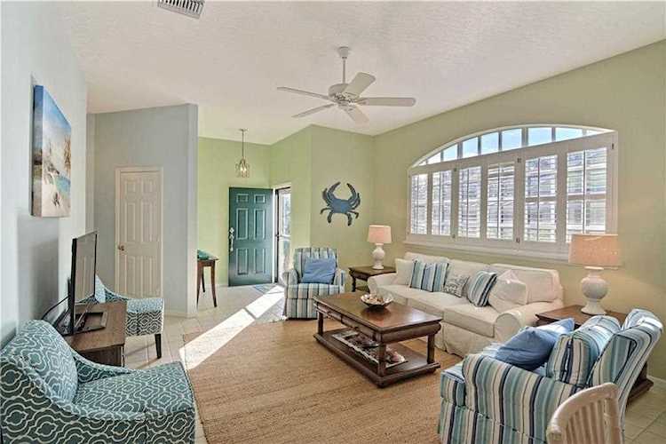 1415 W Winding Oaks Cir. Vero Beach, FL 32963