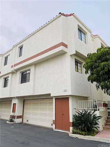 2931 Plaza Del Amo #93 Torrance, CA 90503