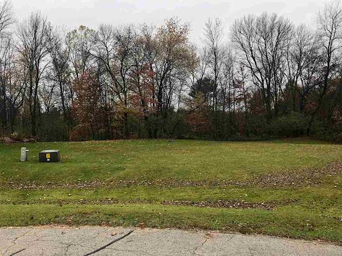 Shady Creek Circle Suamico, WI 54173