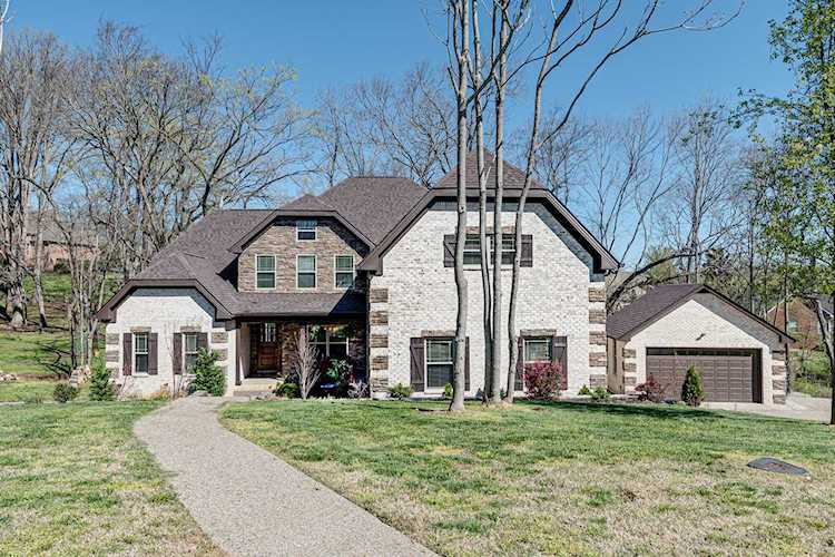 510 Derby Downs Lebanon, TN 37087