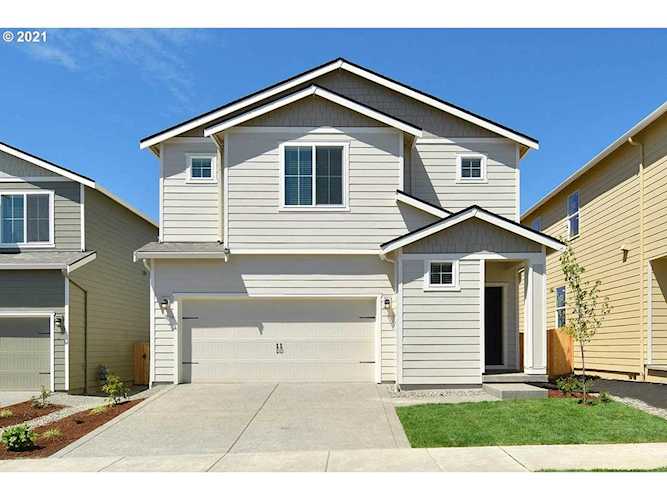 1303 W 17th Ave La Center, WA 98629