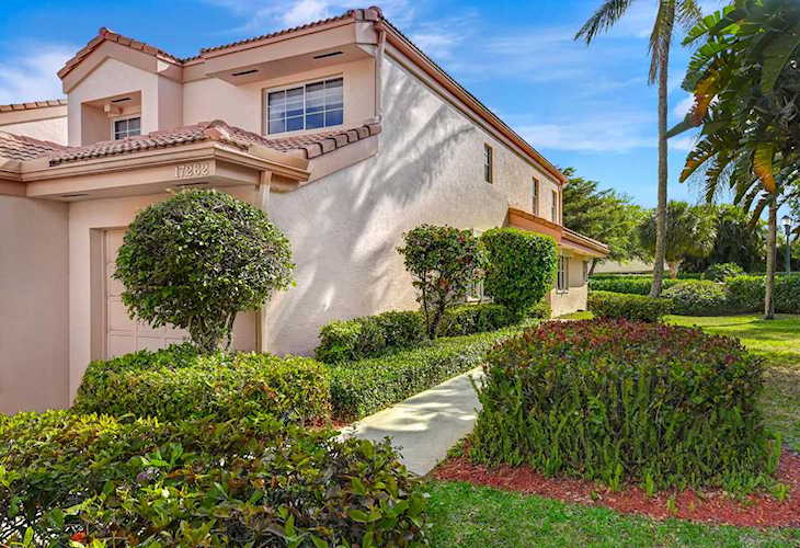 17262 Boca Club 2408 Boulevard #2408 Boca Raton, FL 33487