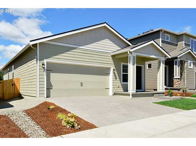 1725 W 12th St La Center, WA 98629