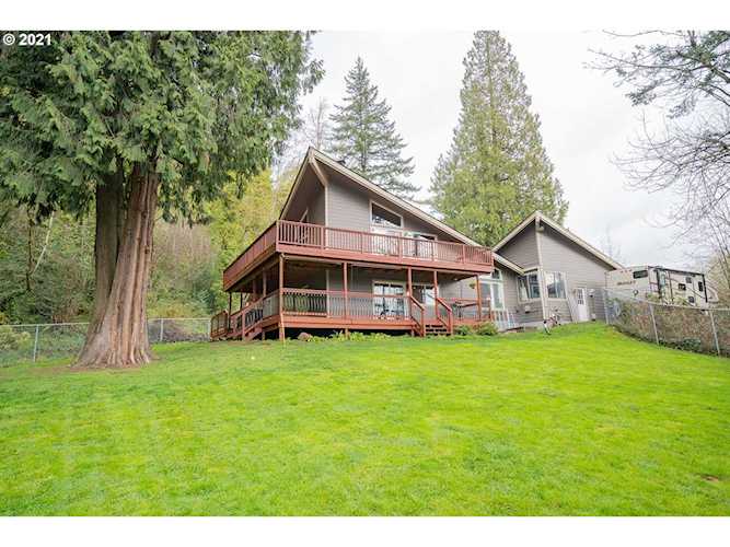 2715 NW 6th Pl Camas, WA 98607