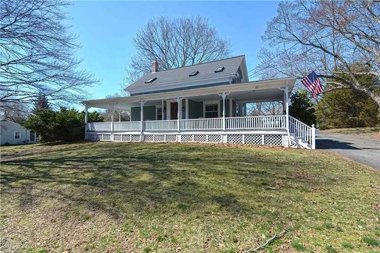 51 Middle Hwy Barrington, RI 02806