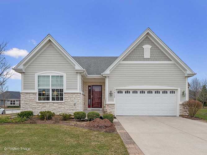 25W728 Mulligan Place Winfield, IL 60190
