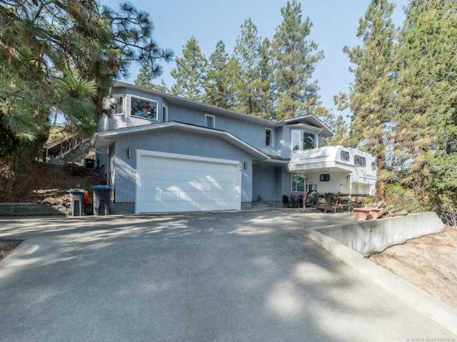 601 Thorneloe Road Kelowna, BC V1W4P6
