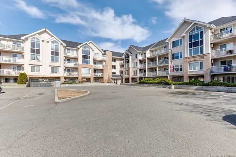 400 Sutton Crescent Kelowna, BC V1V1Y3