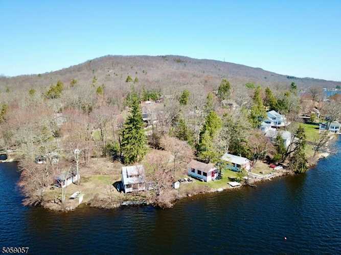 10 Sunken Rd Frankford Twp., NJ 07826