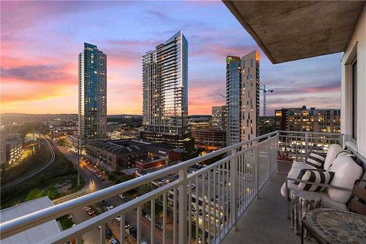 222 West Ave #1414 Austin, TX 78701