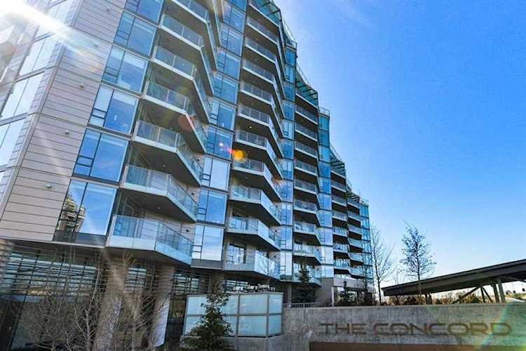 738 1 Ave SW #706 Calgary, AB T2P 5G8