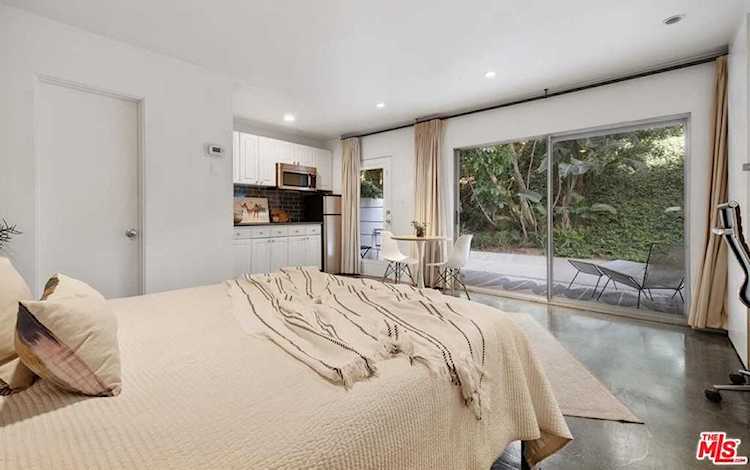 8787 Shoreham Drive #B4 West Hollywood, CA 90069