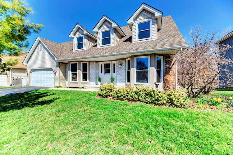 0N653 Courtney Ln Winfield, IL 60190