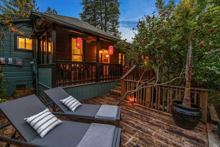 14021 Woodland Drive Guerneville, CA 95446