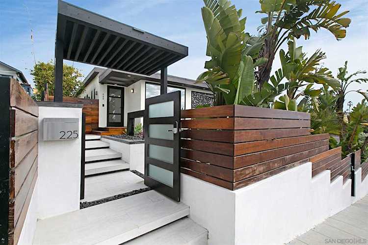 225 4Th Street Encinitas, CA 92024