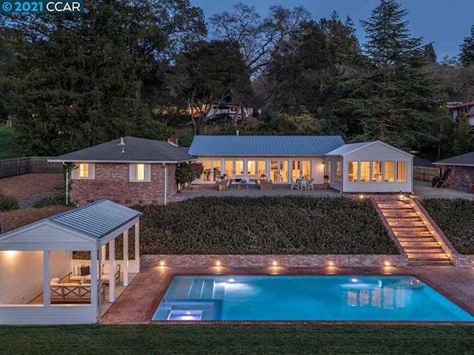 10 El Sueno Orinda, CA 94563