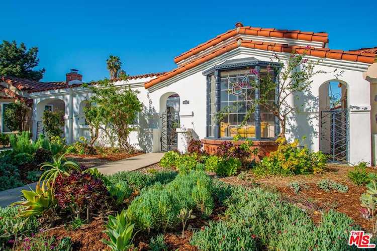 4017 Hubert Avenue, Los Angeles, CA 90008 | RubyHome Photo 1