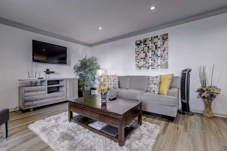 300 W Peachtree St NW #19G Atlanta, GA 30308