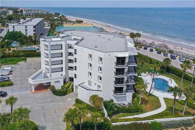 4101 Ocean Dr Vero Beach, FL 32963
