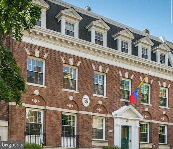 2118 Leroy Place NW Washington, DC 20008