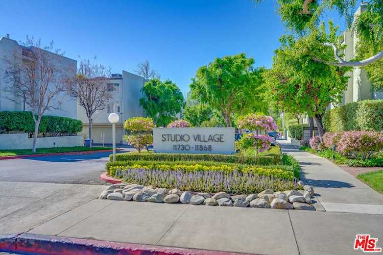 11848 Moorpark Street #C Studio City, CA 91604