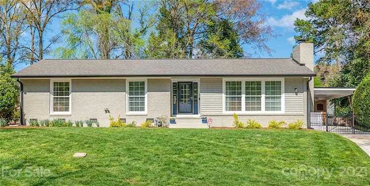 5008 Prentice Place Charlotte, NC 28210