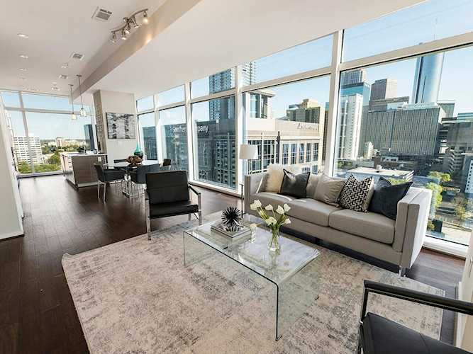 45 Ivan Allen Jr Blvd NW #1807 Atlanta, GA 30308