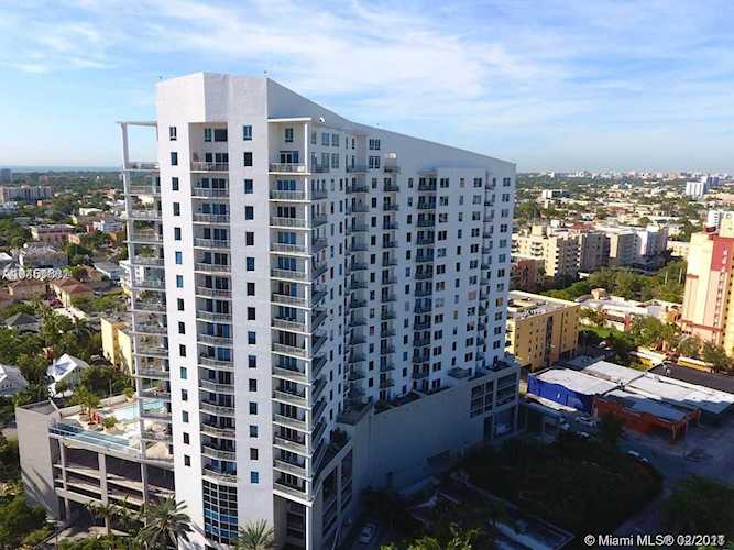 10 SW South River Dr #1202 Miami, FL 33130