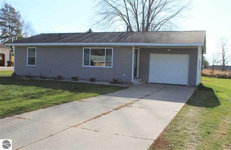 3924 S South Street Rosebush, MI 48878 | MLS 1882150 Photo 1