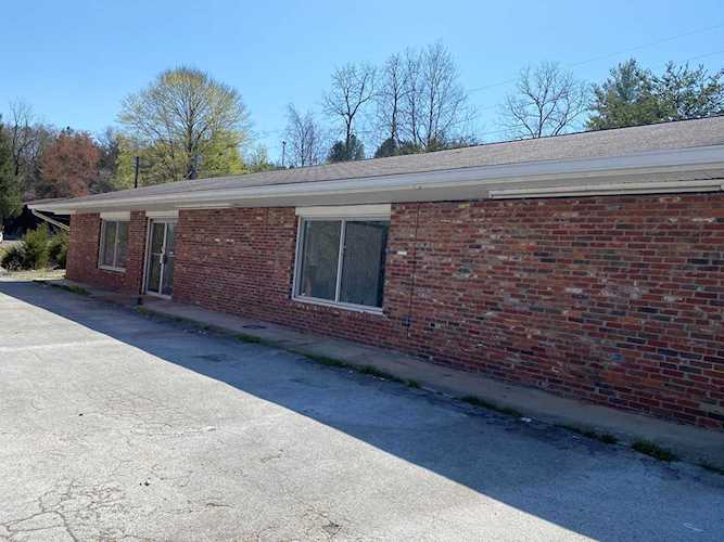 4940 Highway 33 New Tazewell, TN 37825