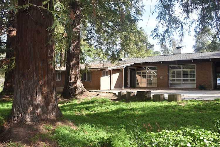 5549 Fair Oaks (Seabler) Boulevard Carmichael, CA 95608