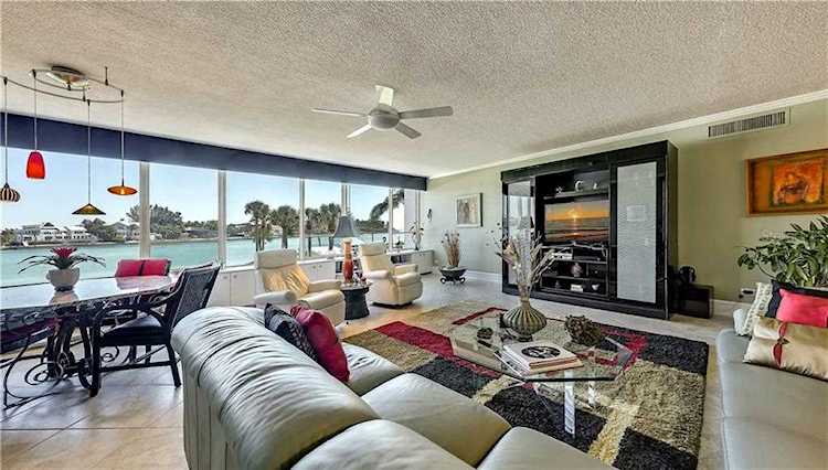 100 Sands Point Rd #211 Longboat Key, FL 34228